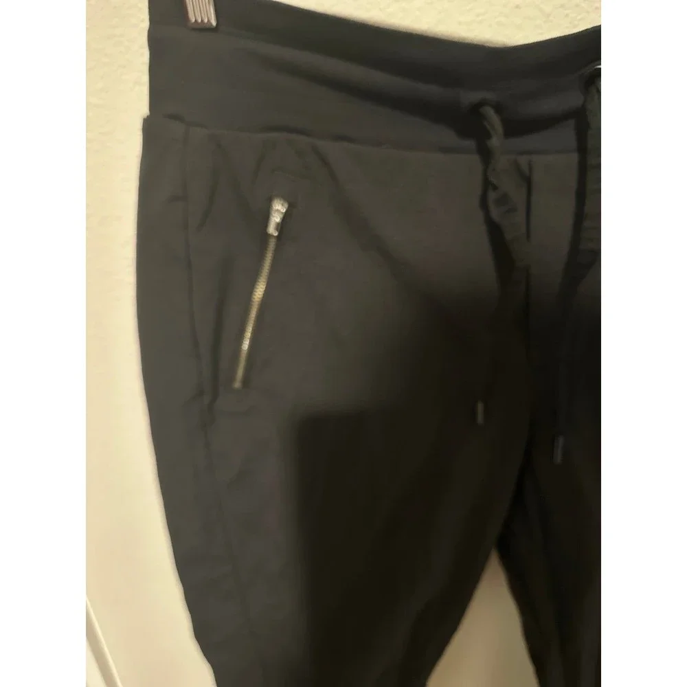 Athleta - Picture 3 of 3